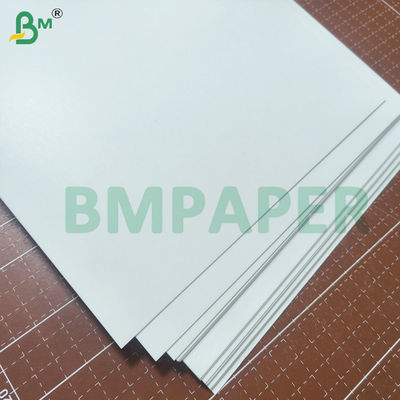 Carton blanc résistant aux huiles et graisses, étanche, 210 g/m² - 355 g/m²