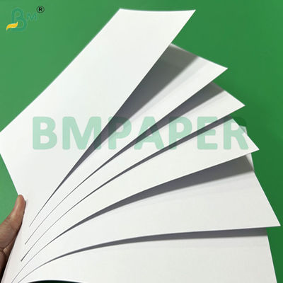 140 gr 160 gr Carte SBS blanchie non recouverte 70 x 100 cm Pour le manuel du produit