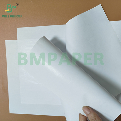 Papier d'emballage de cadeau blanc à décortiquer de 60 gm