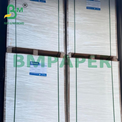 60 g de rouleau de papier kraft recyclé en PE pour emballage 72x102 cm