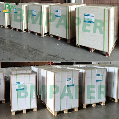 Couvertures non enduites de bois, couvertures en carton de 130 lb, couvertures de 350 grammes, blanche brillante, 17 pts