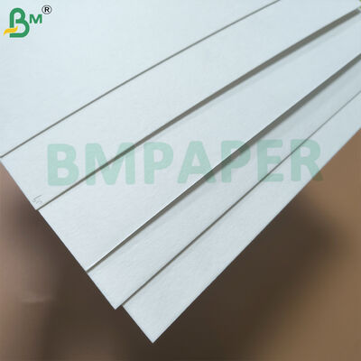 Carton de pâte non couché, sous-verre absorbant, 0,7 mm pour sous-bock