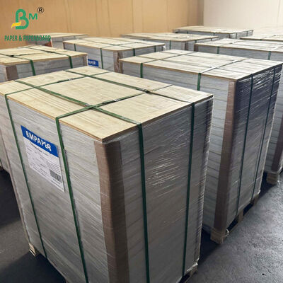 Bonne blancheur 110lb 300gm Couverture non revêtue Papeterie en feuilles de haute épaisseur