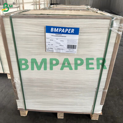 Papier de livre blanc en vrac, haute opacité pour les romans, les livres et les revues pour enfants