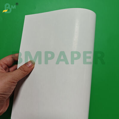 320gm Noir noyau deux côtés revêtus feuilles de papier de jeu d'art brillant