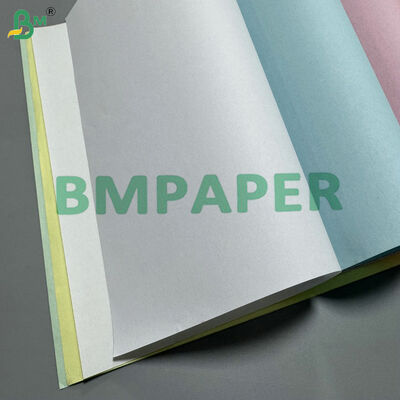 Papier de copie sans carbone de forme continue de 55 gm à 60 gm pour les imprimantes POS et les imprimantes à impact